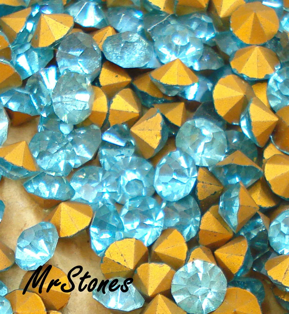 4.6-4.7mm (1100) (20ss) Czech Bohemian Aqua Round Chaton