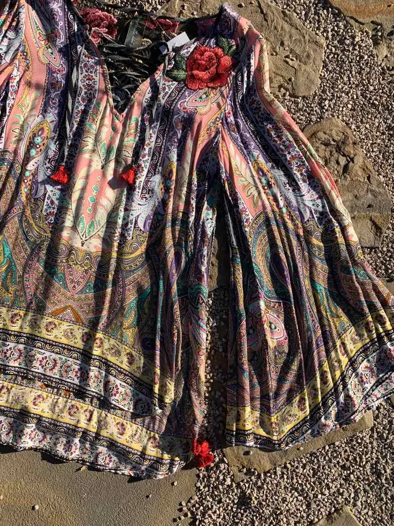 Aratta One Fine Day