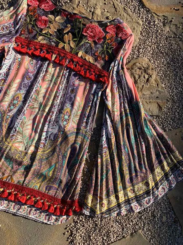 Aratta One Fine Day