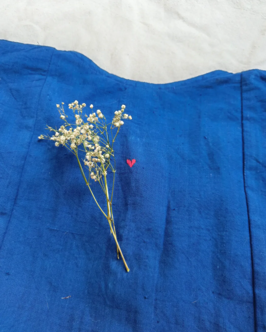 Blue heart top