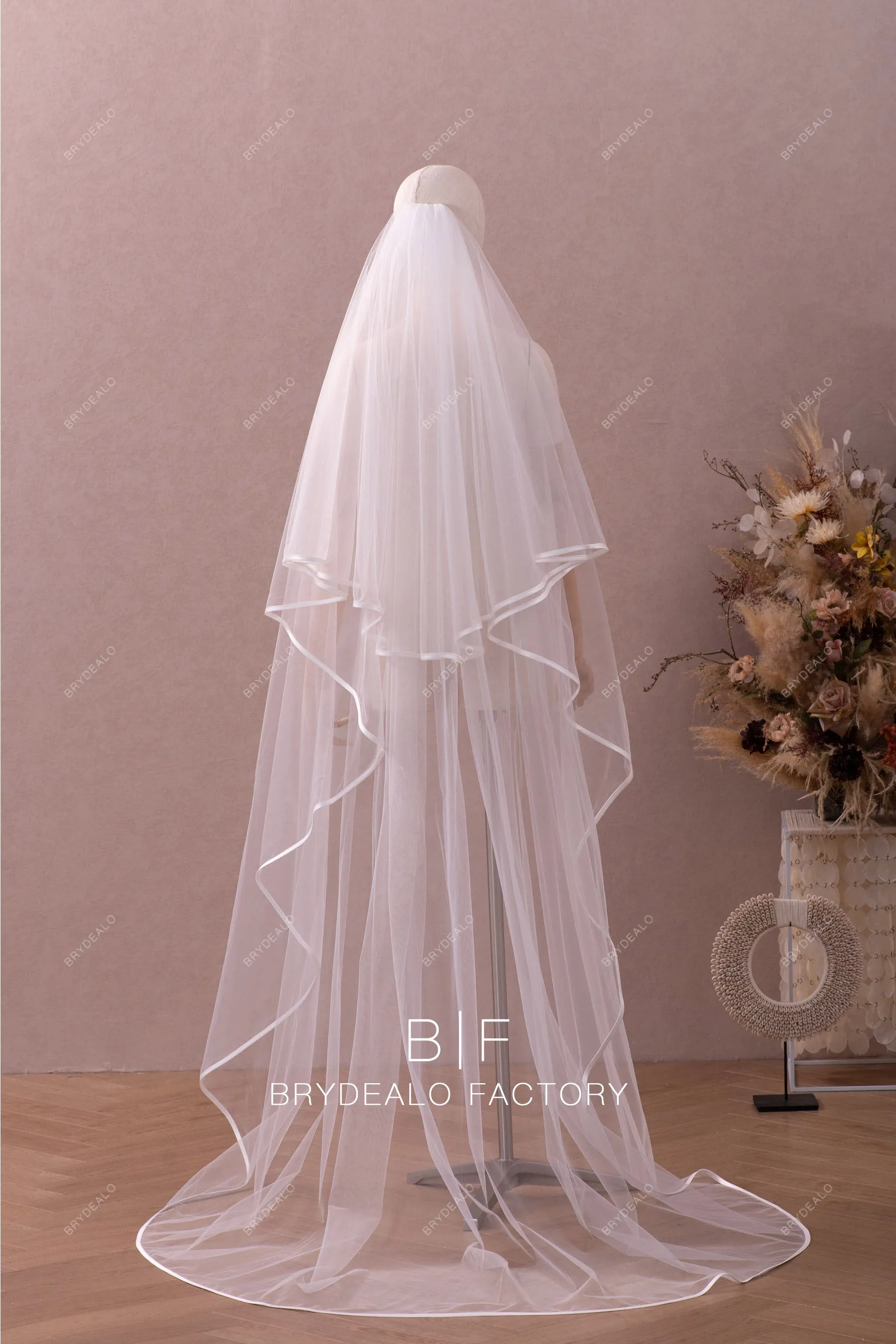 High Quality Ribbon Edge Two-Tier Wedding Veil
