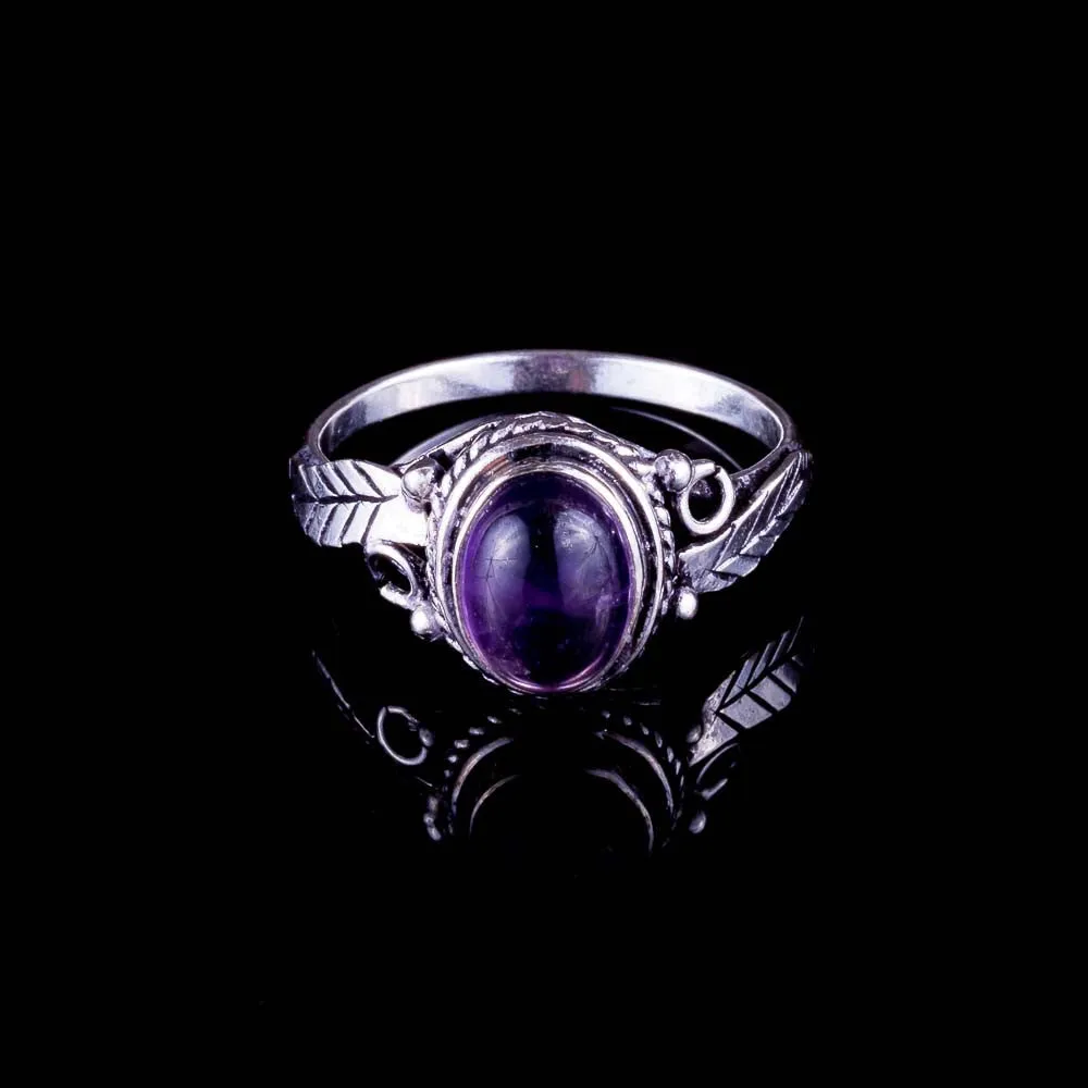 Leaf Ring - Amethyst