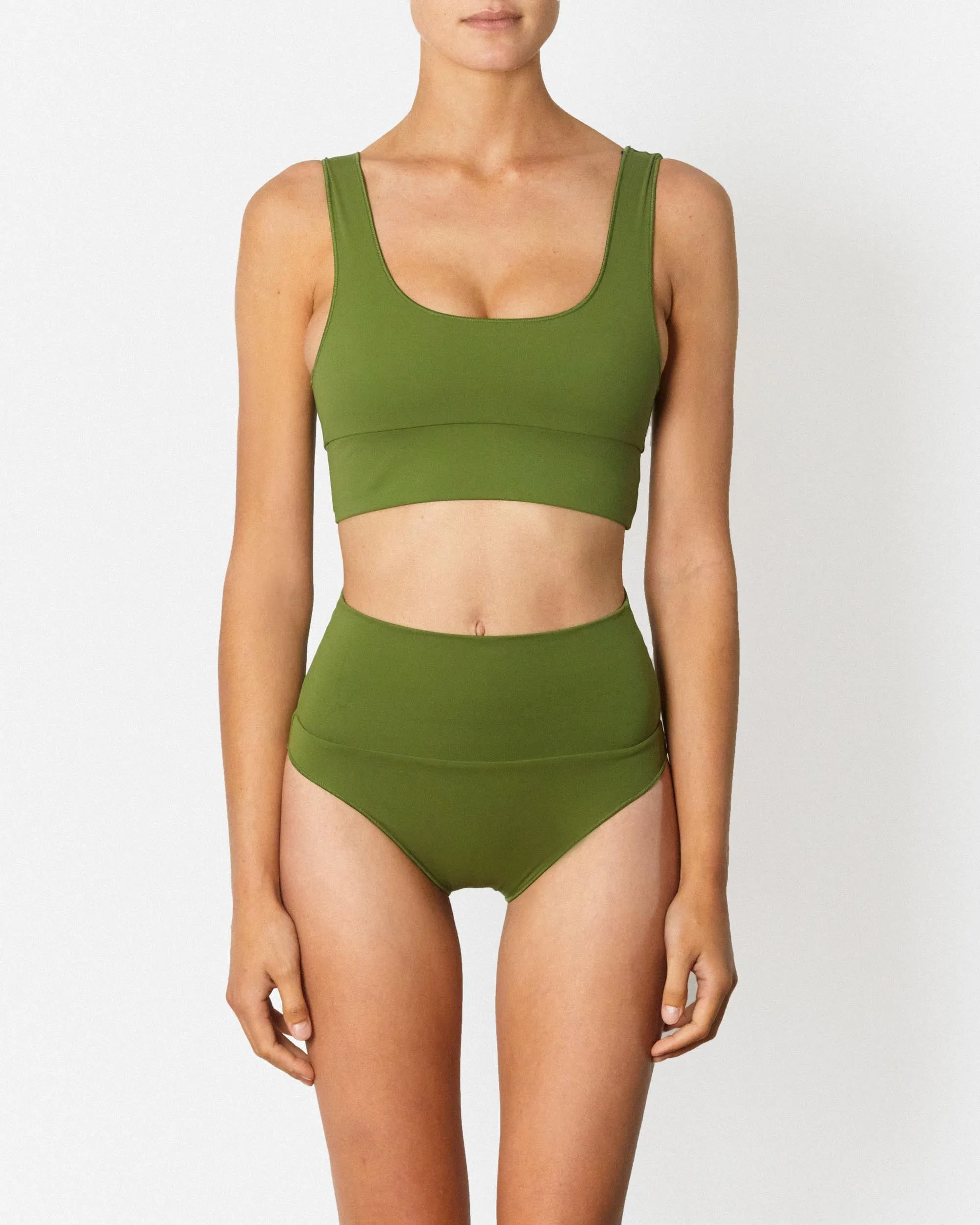 The Contour Crop Top - Pesto