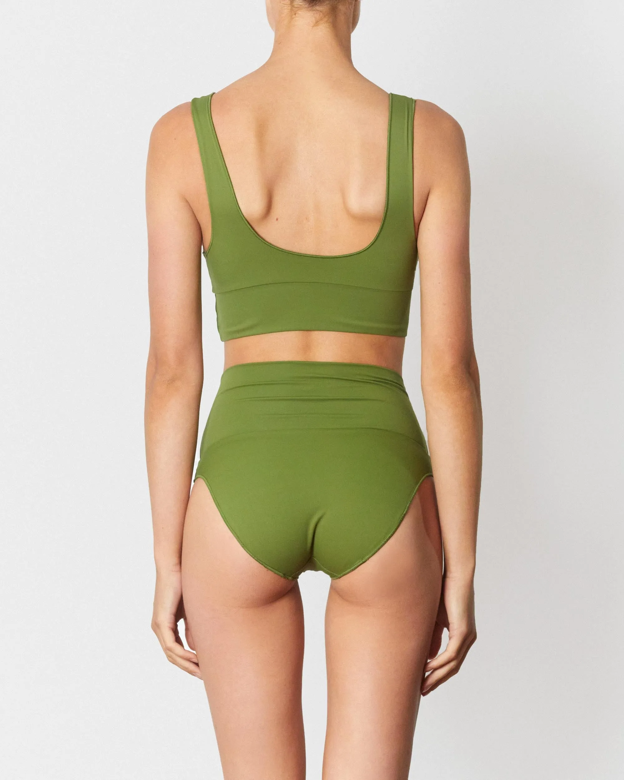 The Contour Crop Top - Pesto