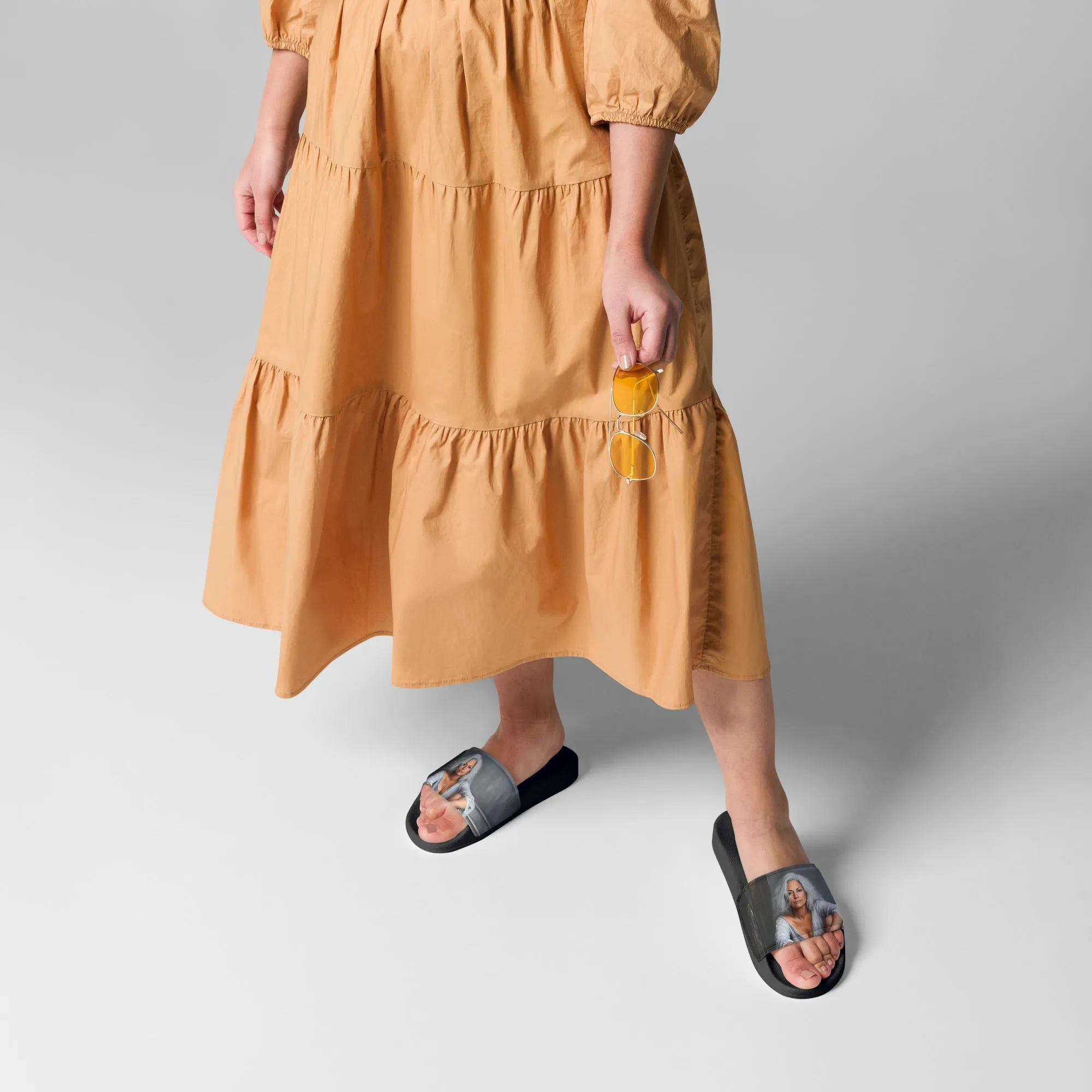 Timeless Hope Women's slides