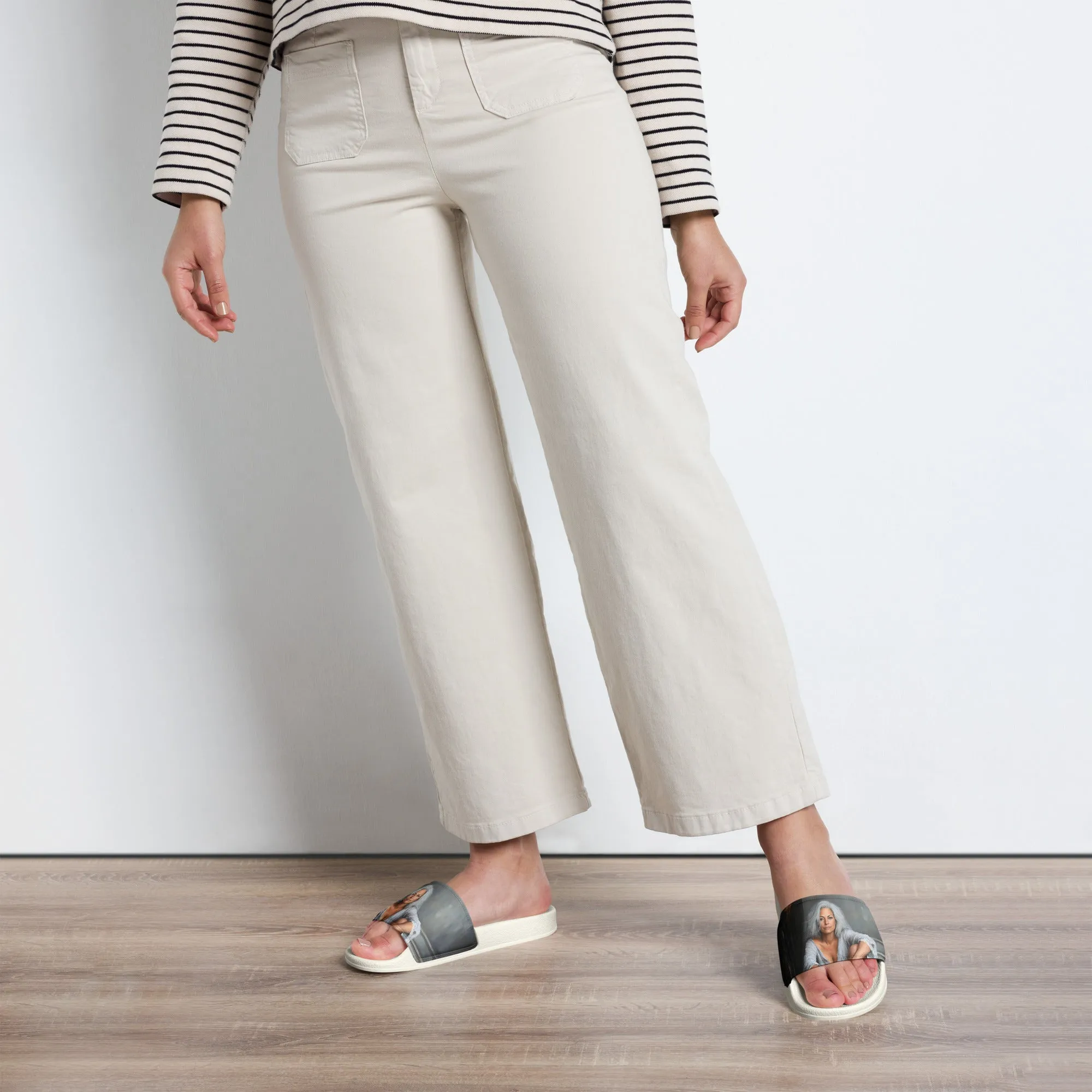 Timeless Hope Women's slides